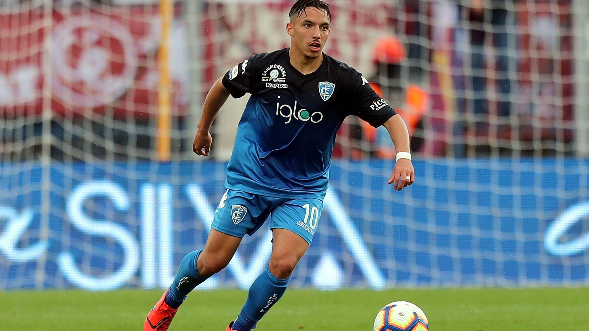 都灵战斗士气高涨，盼望逆袭排名