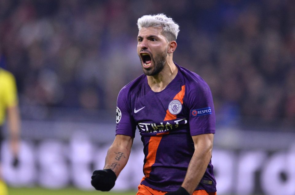 阿根廷横扫塞维利亚，阿圭罗惊艳四座