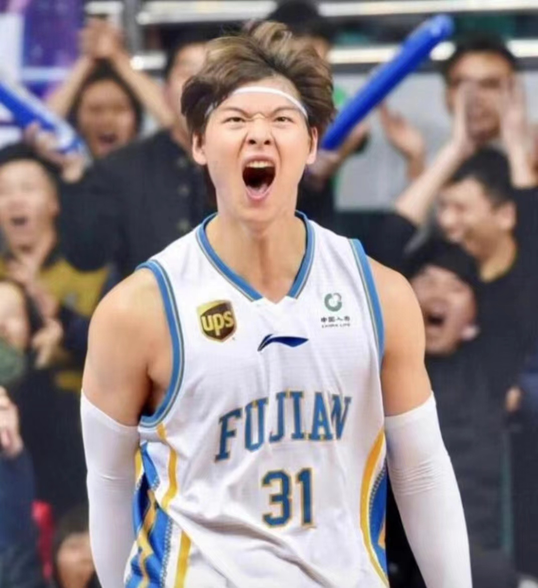 爵士翻盘辽宁队，王哲林点燃赛场