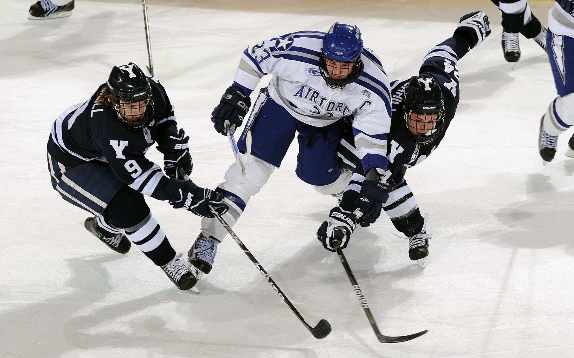战术的胜利，哥伦比亚式防守反击如何为西甲国家德比提供全新视角